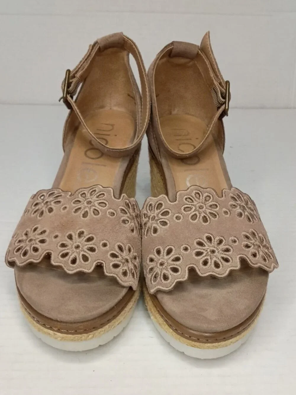 Nicole Nice Taupe Leather Floral Cutout Espadrille Wedge Sandals 7.5M
